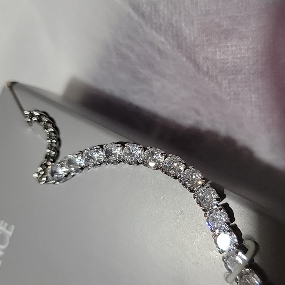 New Believe by Brilliance Necklace & Earring Set Tennis Studs Silver Plated CZ - Picture 5 of 11